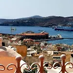 Lägenhet Cycladic For 5 Wonderful Seaview Terrace Ermoupoli
